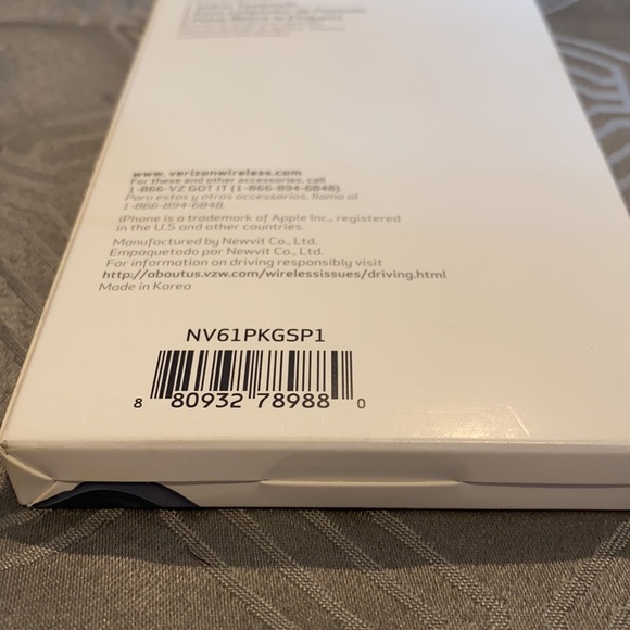 iPhone 6/6s Tempered glass display protector 1 pack new in box - Picture 6 of 6